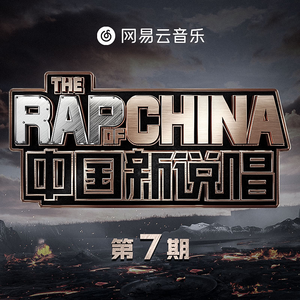 游泳爆乳露双奶头被教练玩弄
